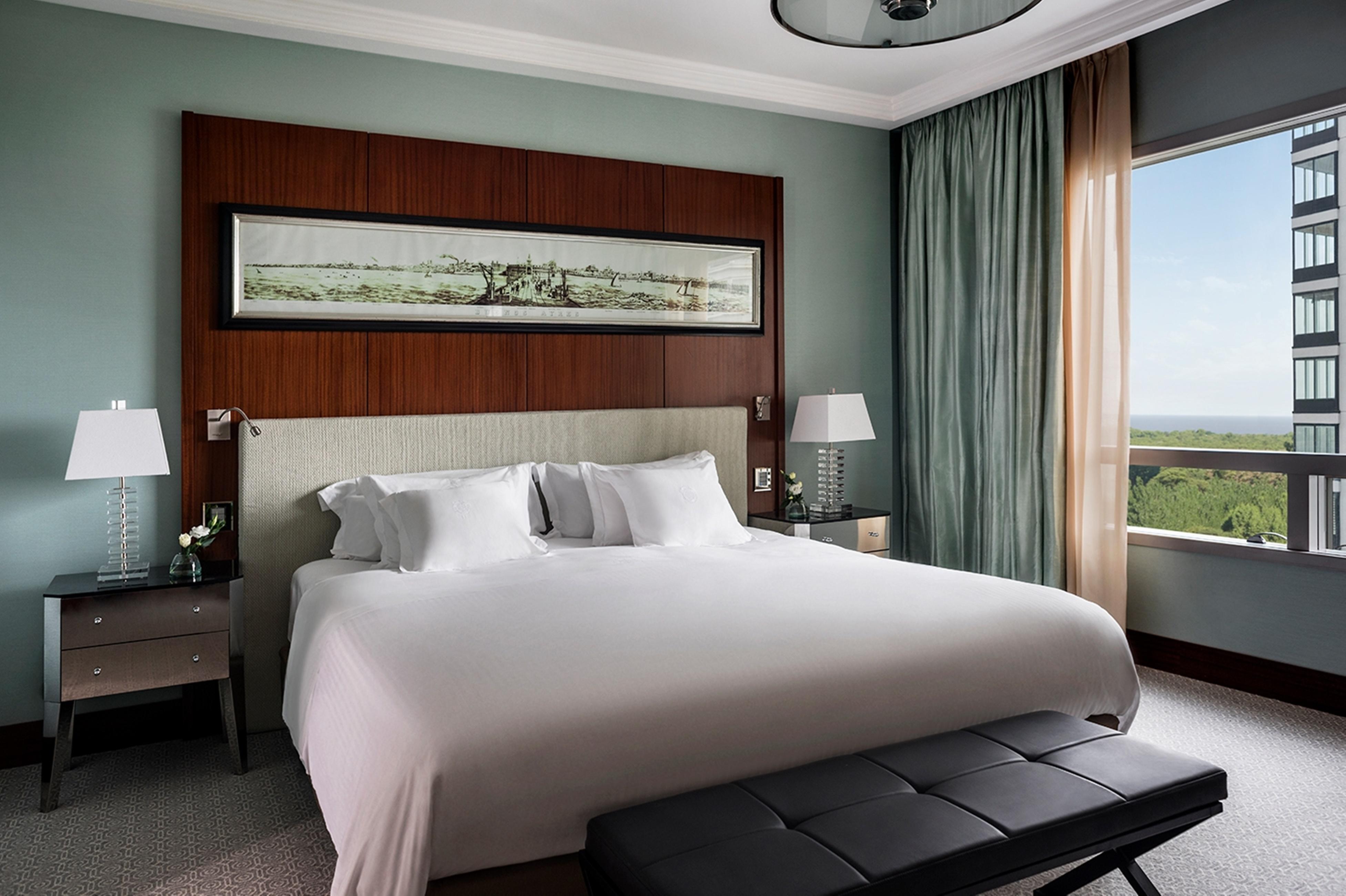 Alvear Icon Hotel Buenos Aires Exterior photo A bedroom at the Ritz-Carlton, Laguna Beach