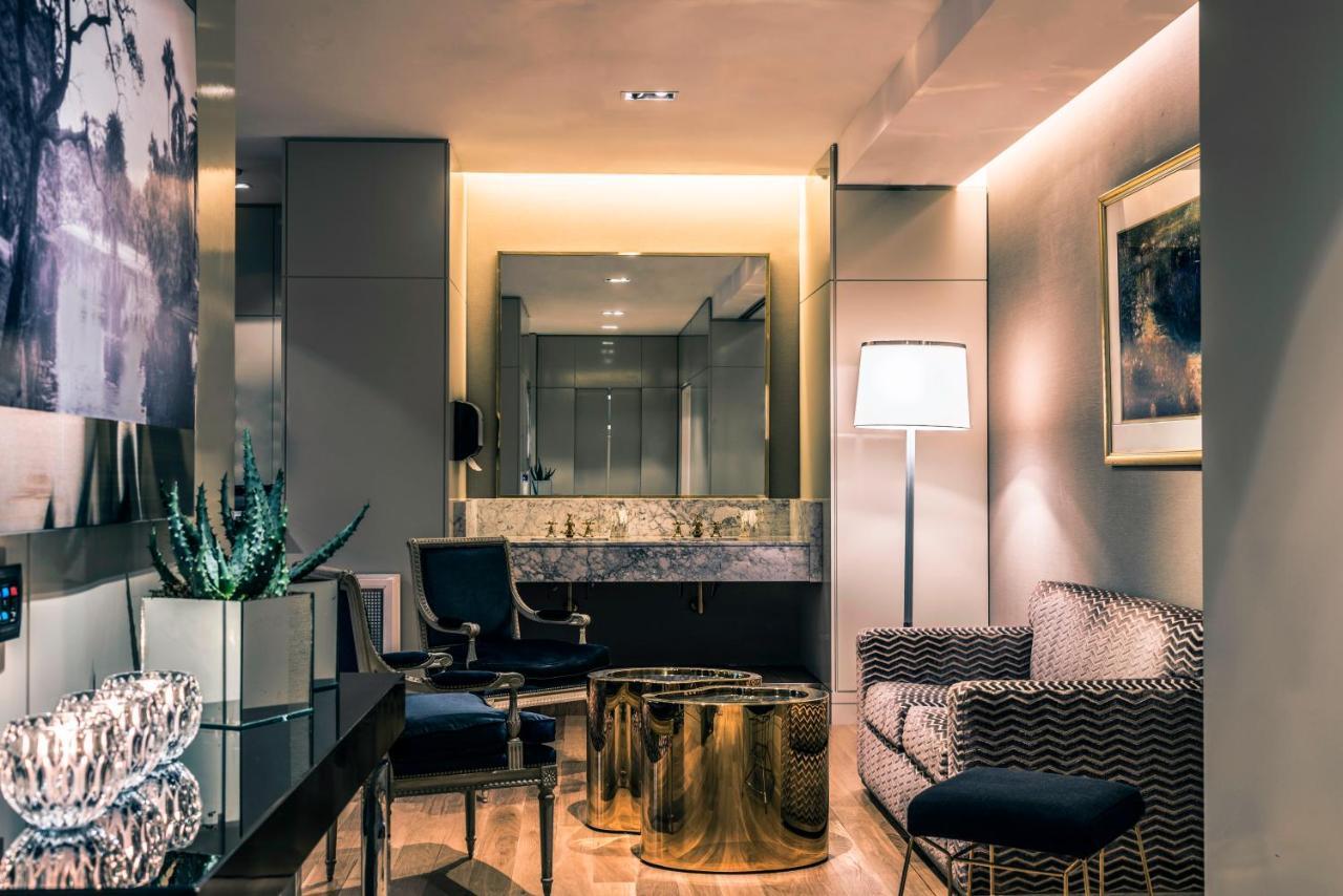 Alvear Icon Hotel Buenos Aires Exterior photo The interior of a suite at the Mandarin Oriental, Munich