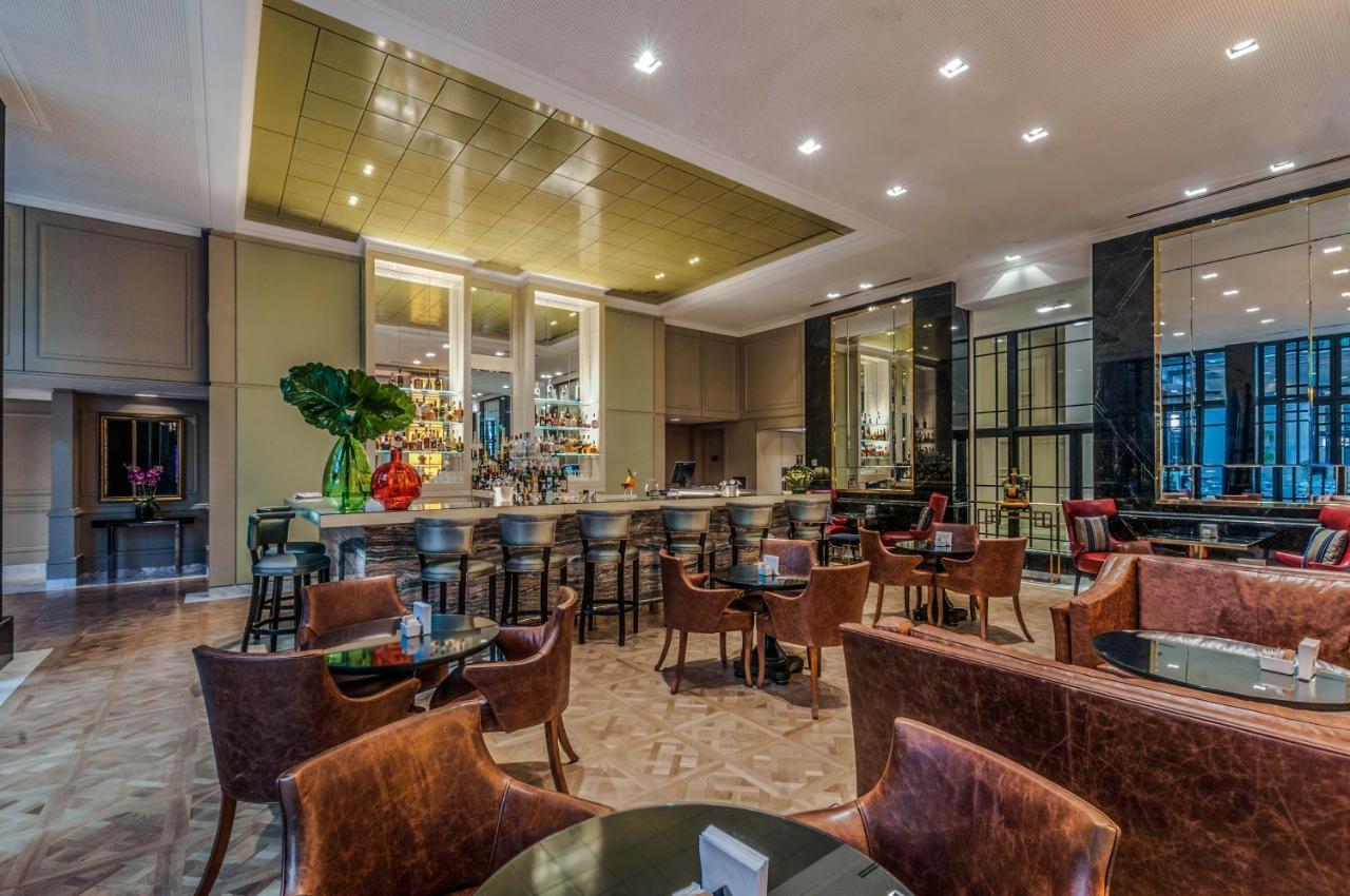 Alvear Icon Hotel Buenos Aires Exterior photo The bar at the 100 Queen's Gate